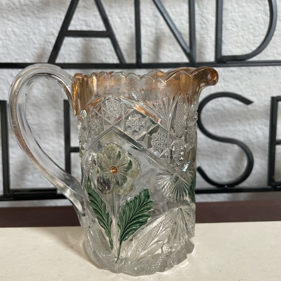 Indiana Glass Flower Medallion Flashed Gold vase - Picture 5 of 10